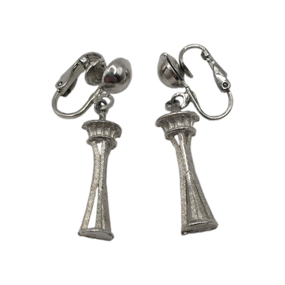 Vintage Seattle Space Needle 1962  Worlds Fair Silver Tone Clip On Drop Earrings